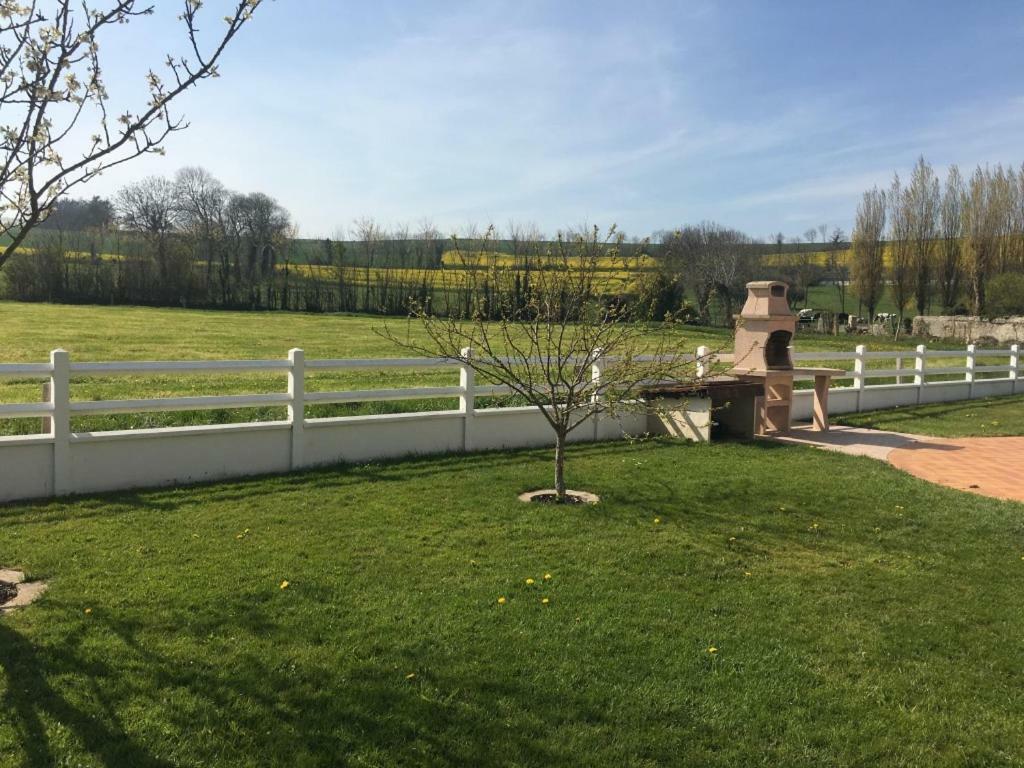 B&B De Saint Come De Fresne Exteriör bild